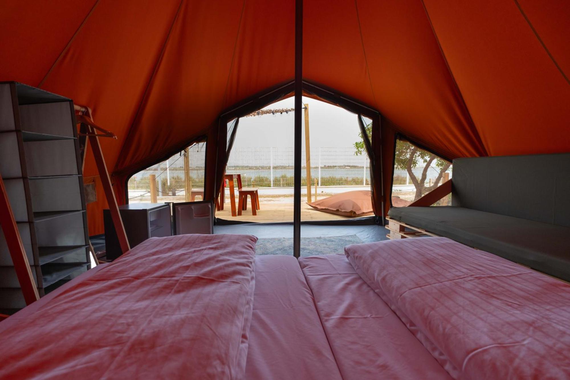 ホテル Glamping Camp ファロ エクステリア 写真