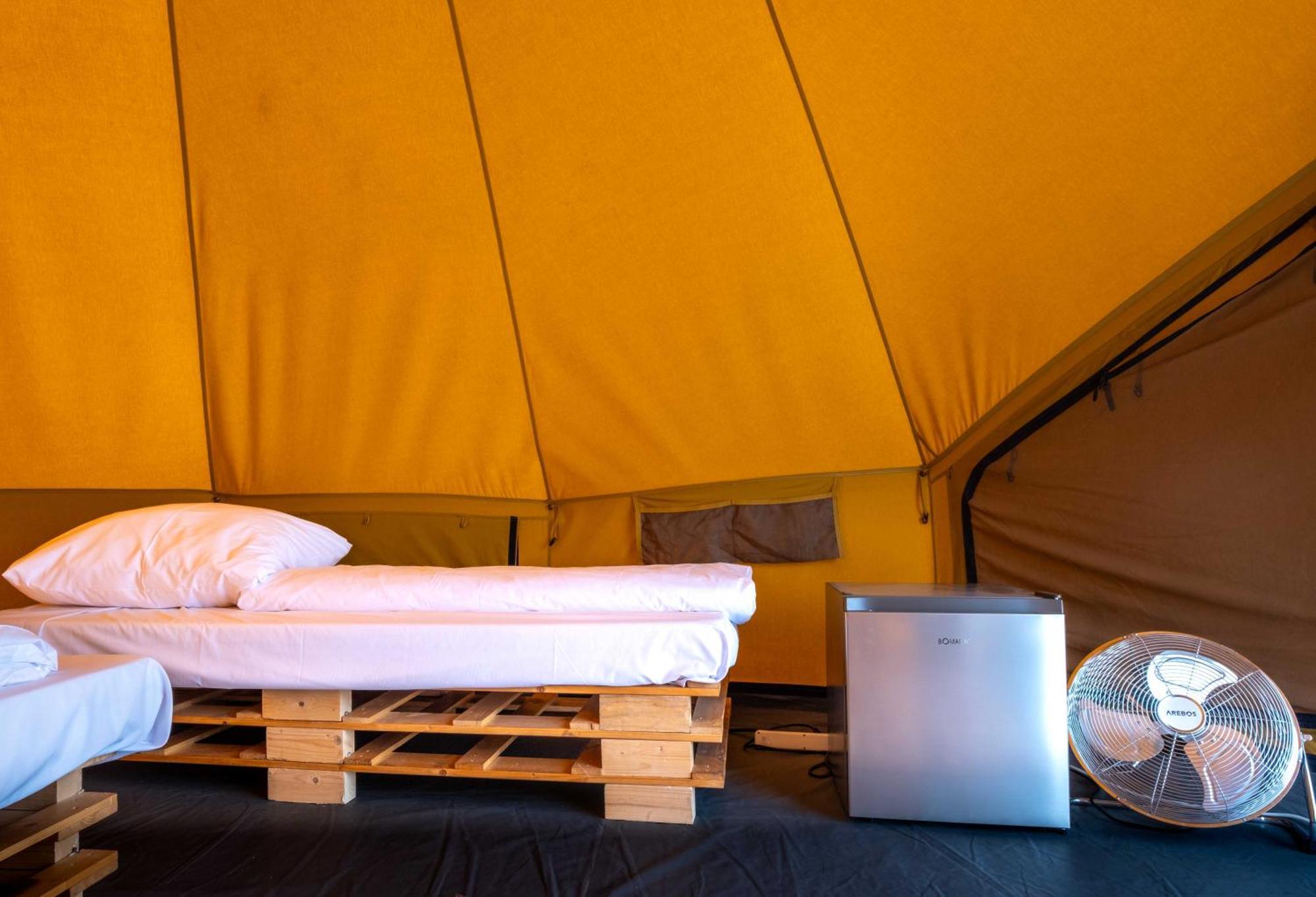 ホテル Glamping Camp ファロ エクステリア 写真